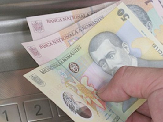 Câştigul salarial mediu net a crescut în iulie, la 1.556 lei